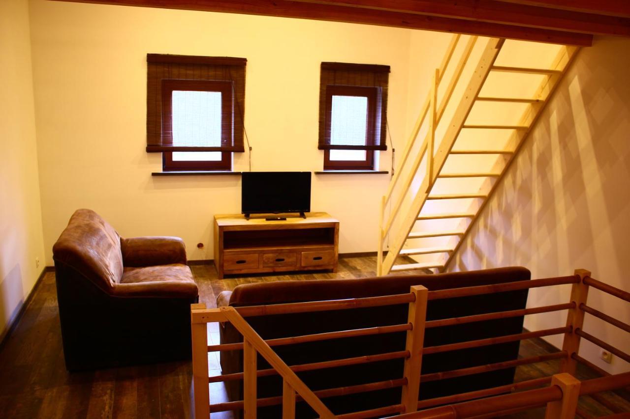Maison Neuve En Bois Pres De Pairy Daisa Brugelette Exteriör bild
